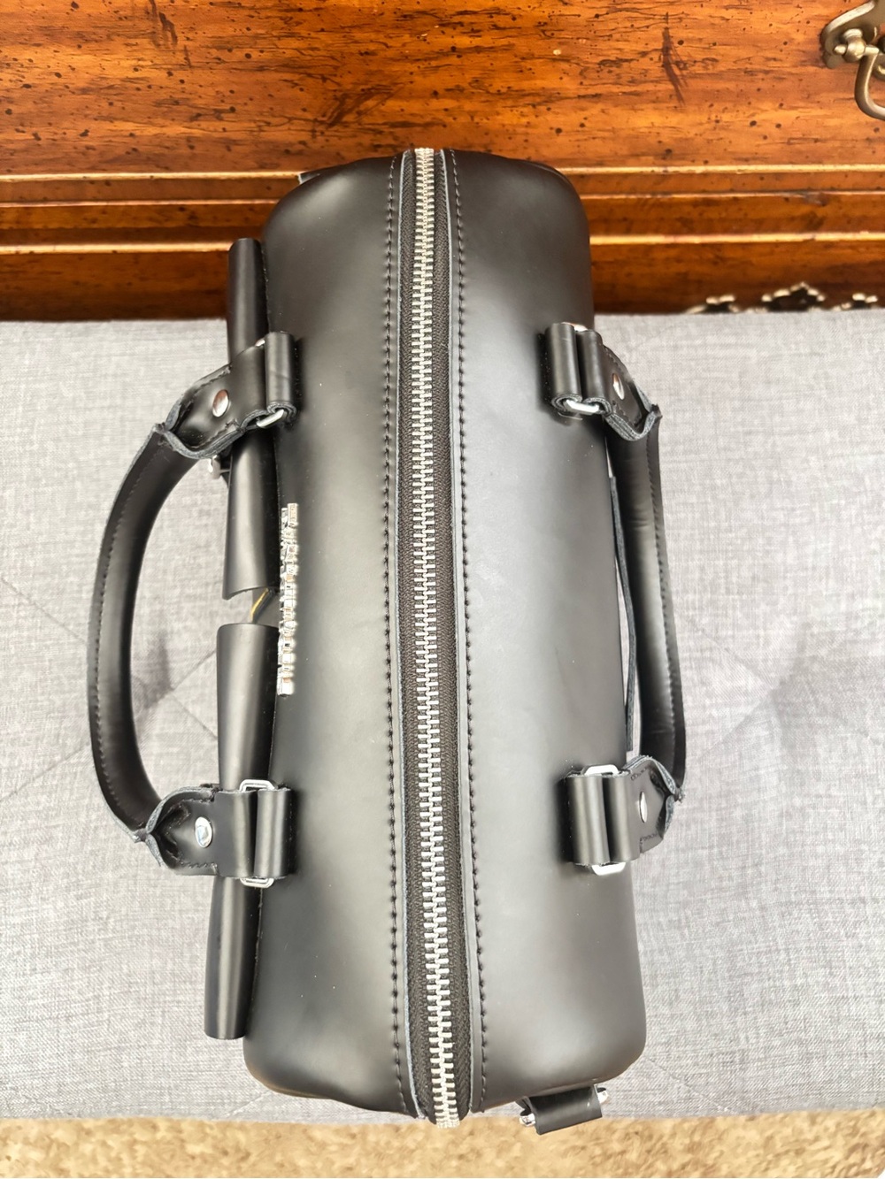 DR. MARTENS TOP HANDLE KIEV LEATHER BLACK SILVER HARDWARE BAG - Picture 10 of 13